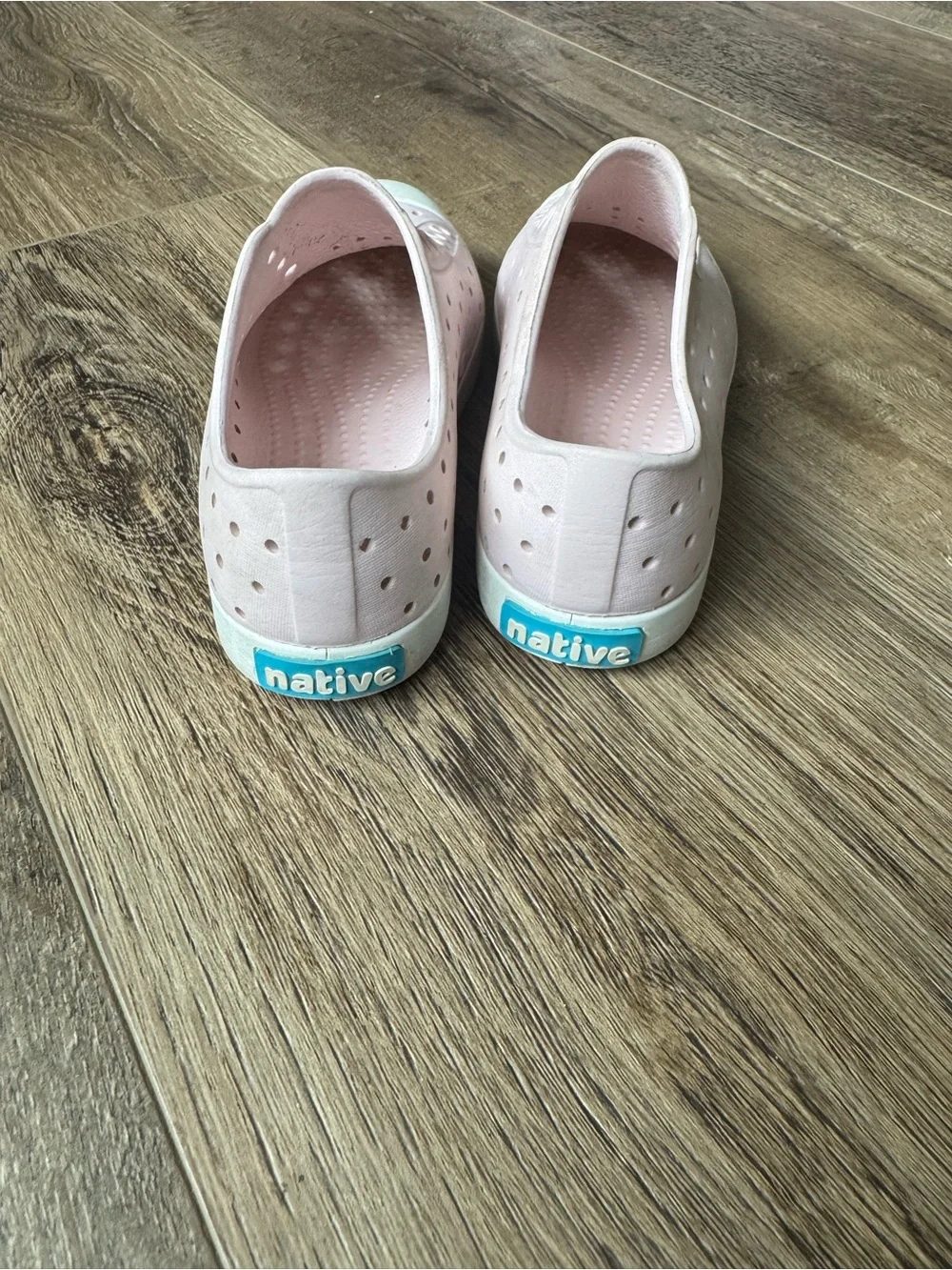 Native lightweight slip